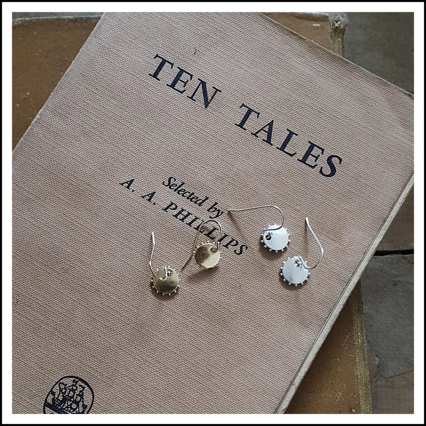 Paird Petite Soleil earrings