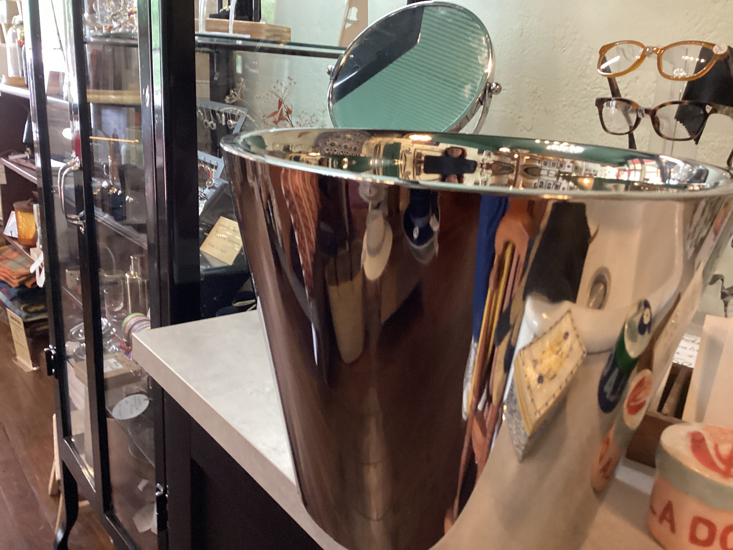 Double Wall Concave Wine Bucket