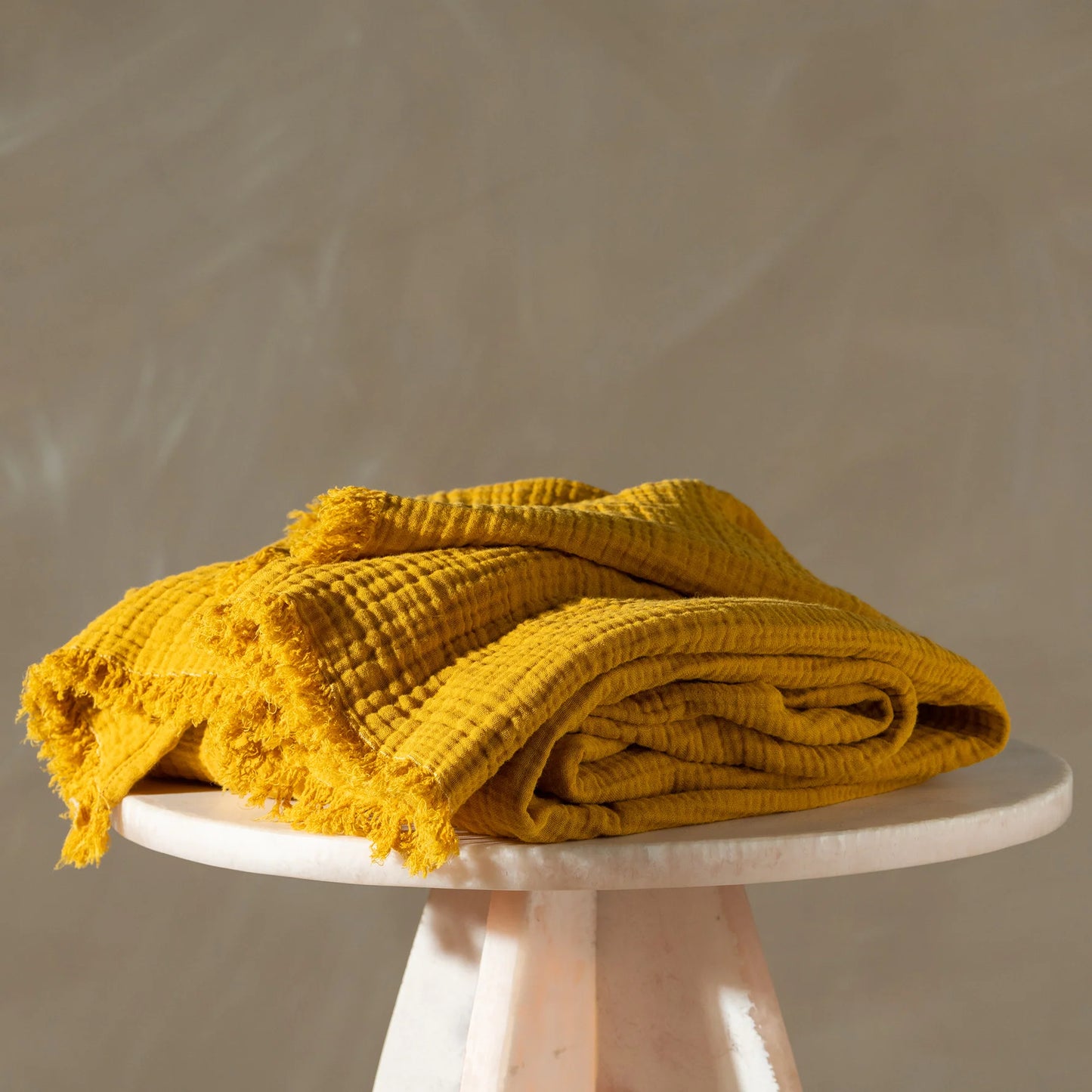 Saarde Enes Throw - Turmeric