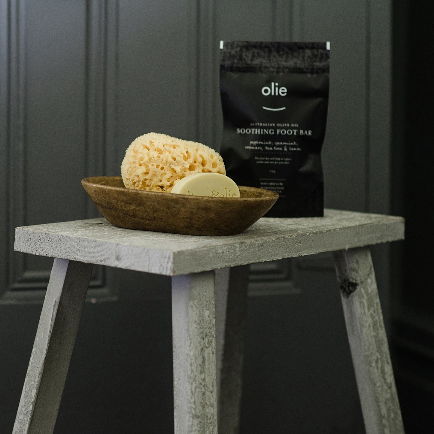 Olieve & Olie Soothing Foot Bar