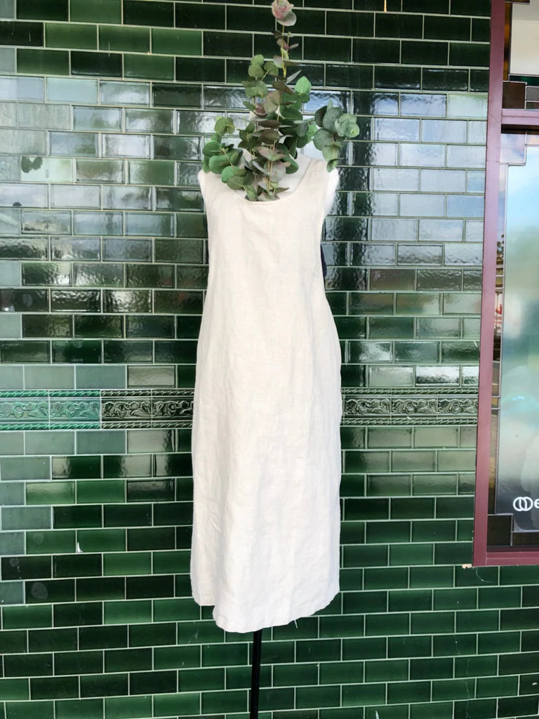 Miss Molly Linen Apron Dress