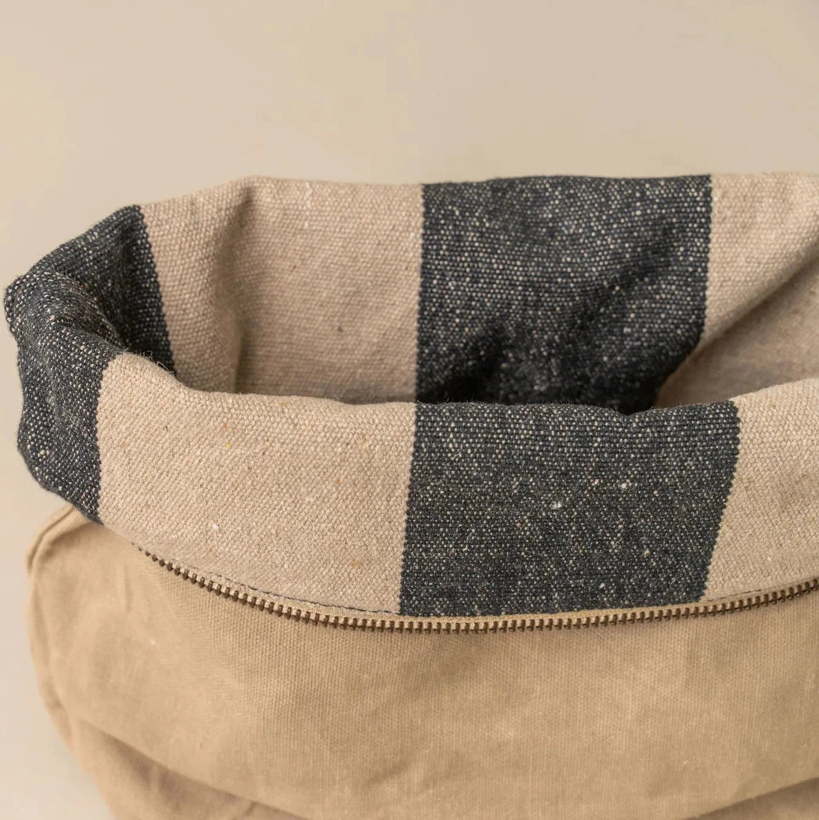 Saarde Journey Make Up Canvas Bag - 4 colours