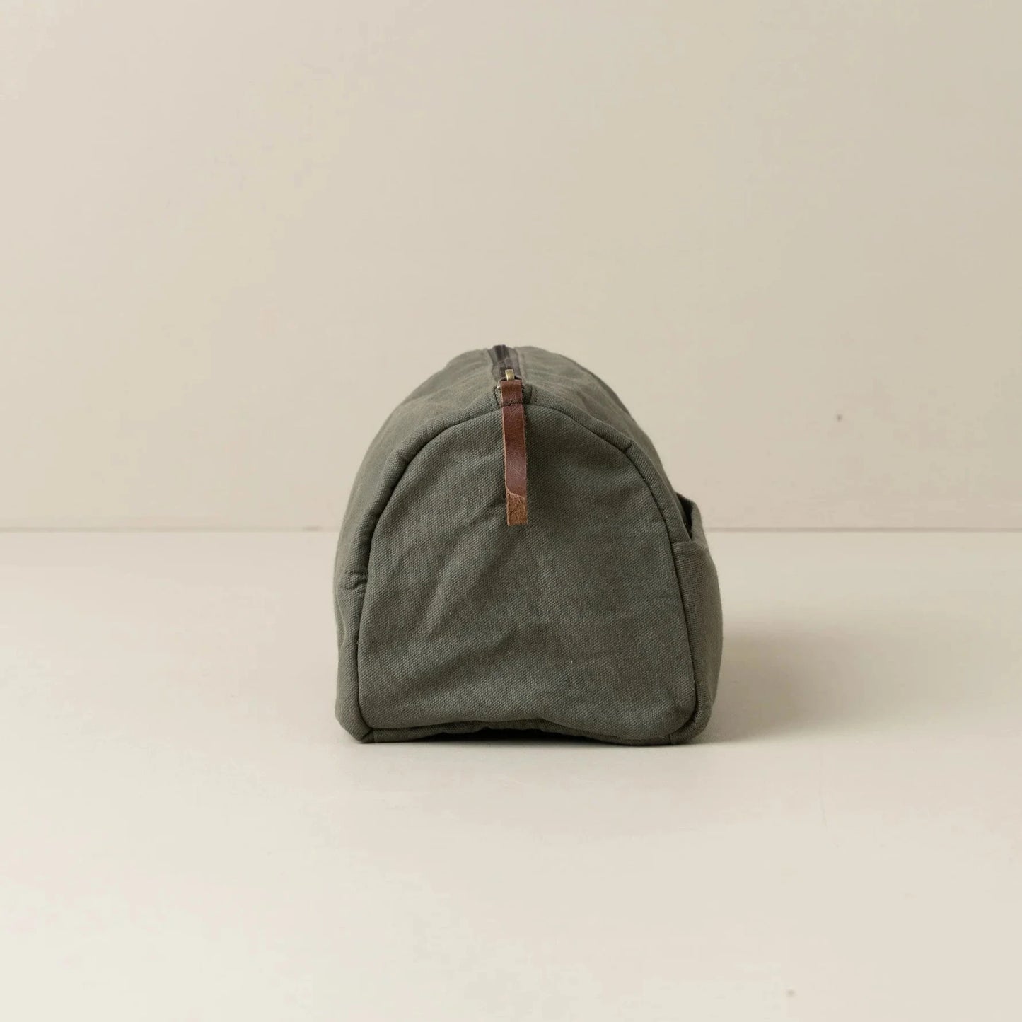 Saarde Journey Toiletry Canvas Bag - 4 colours