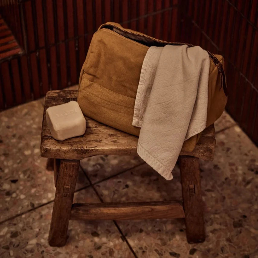 Saarde Journey Toiletry Canvas Bag - 4 colours