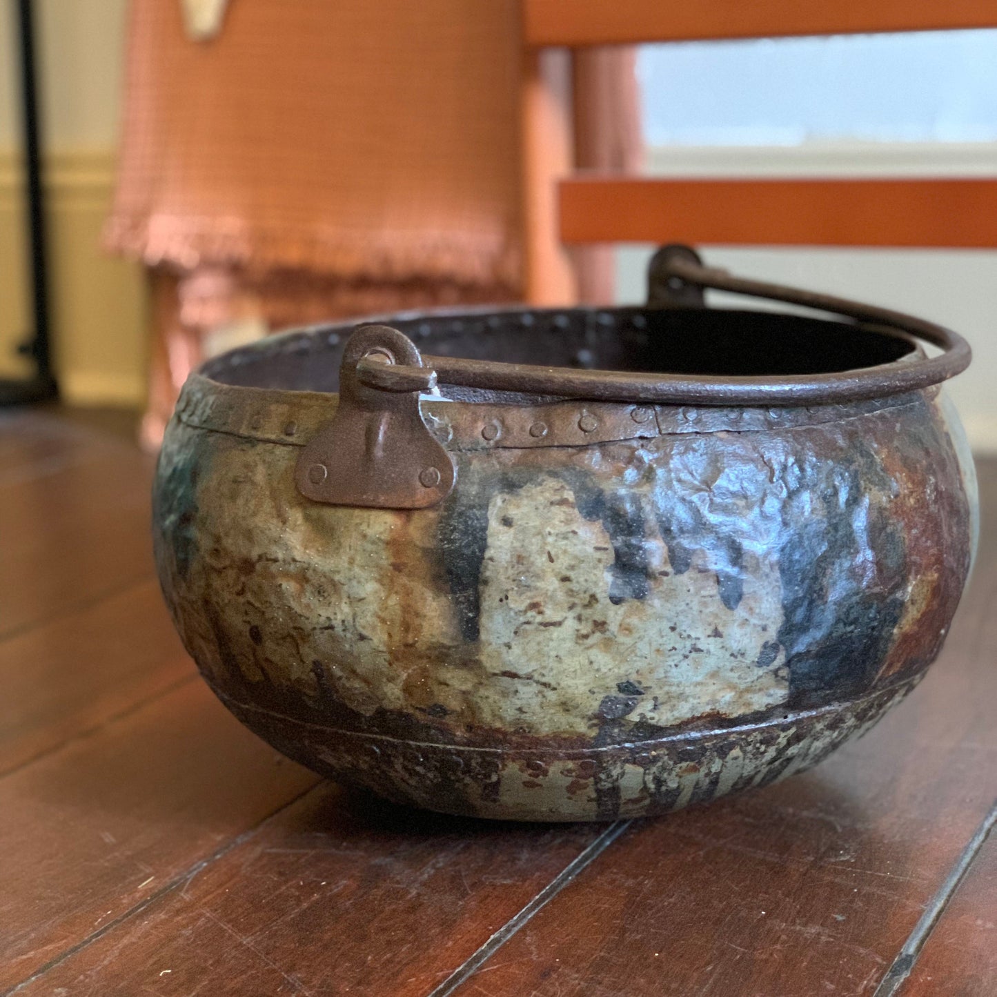 Iron Pot with Handle