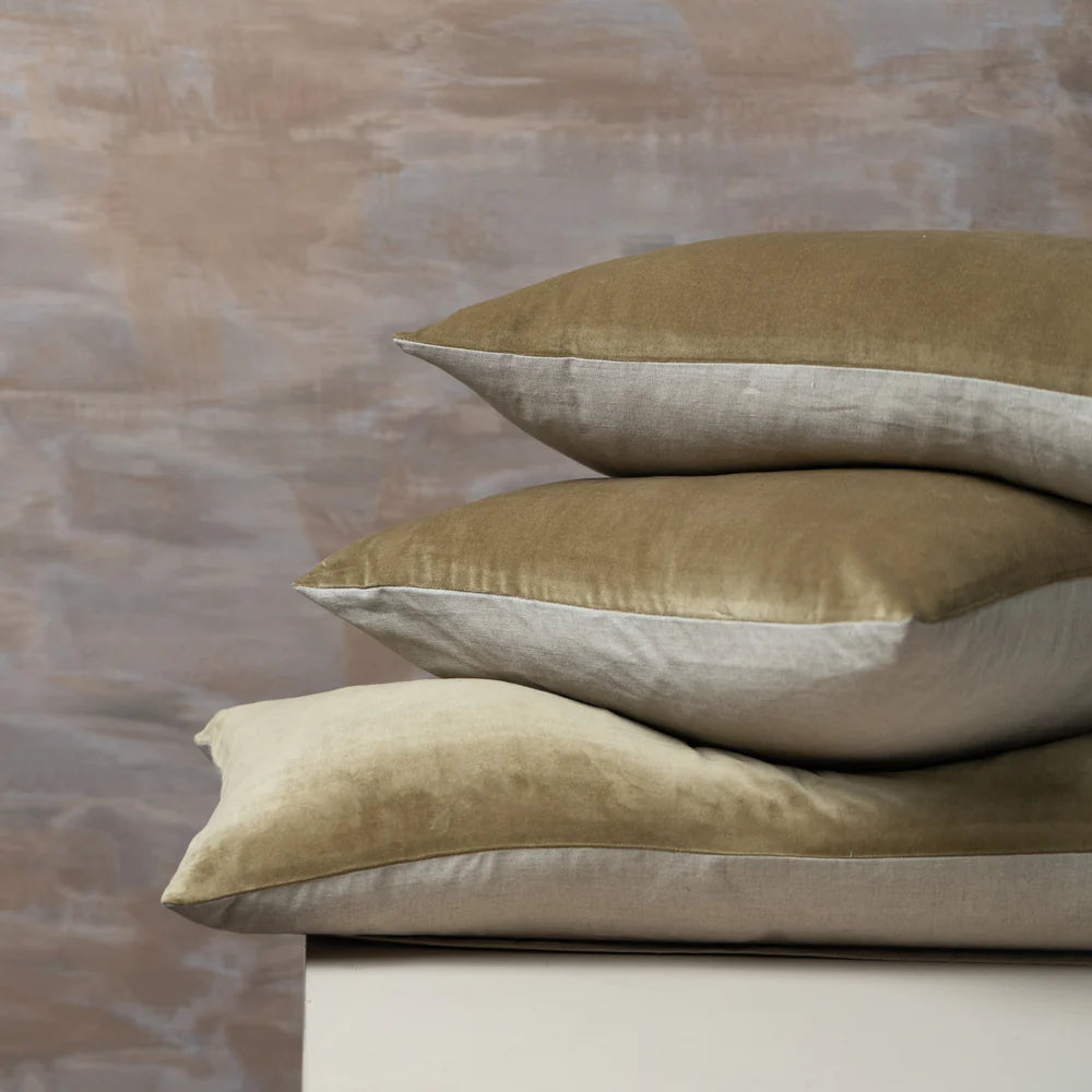 Saarde Linen and Velvet Square Cushion - Olive