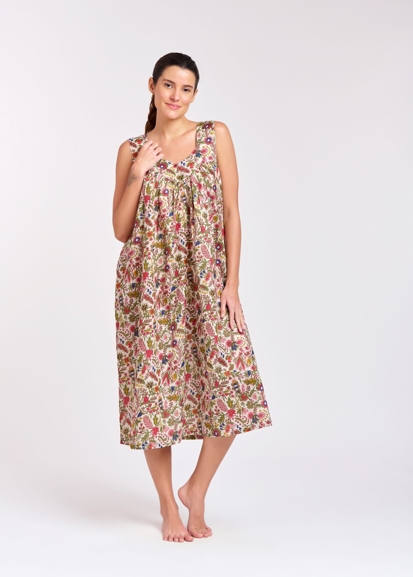 Arabella V Neck Nightie - Mixed Floral
