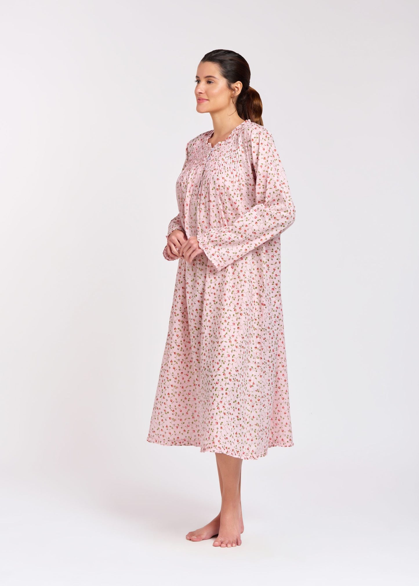 Arabella Long Sleeve Nightie - Soft Pink with Rose Buds