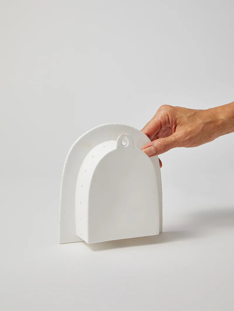 Jones & Co Luna Wall Shelf - white