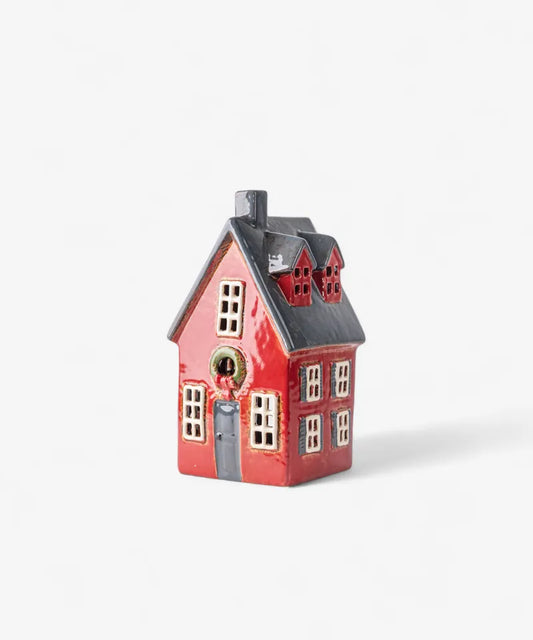 Alsace Tea Light Cottage - red with wreath