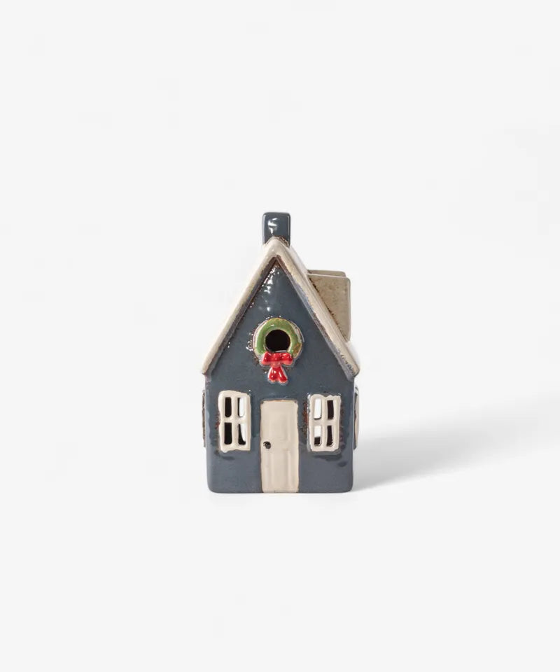 Alsace Tea Light Cottage - navy with wreath
