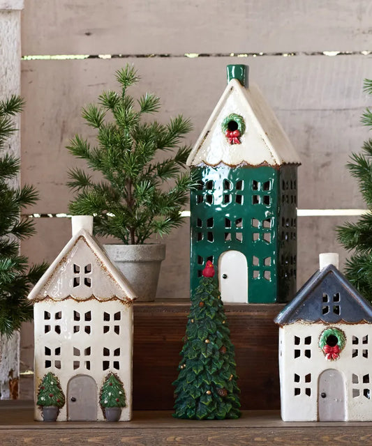 Christmas Tea Light House - Green with Wreath
