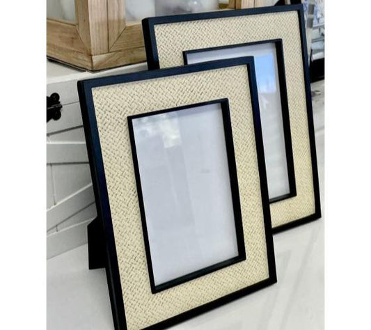 Black Rattan Frame (Medium)