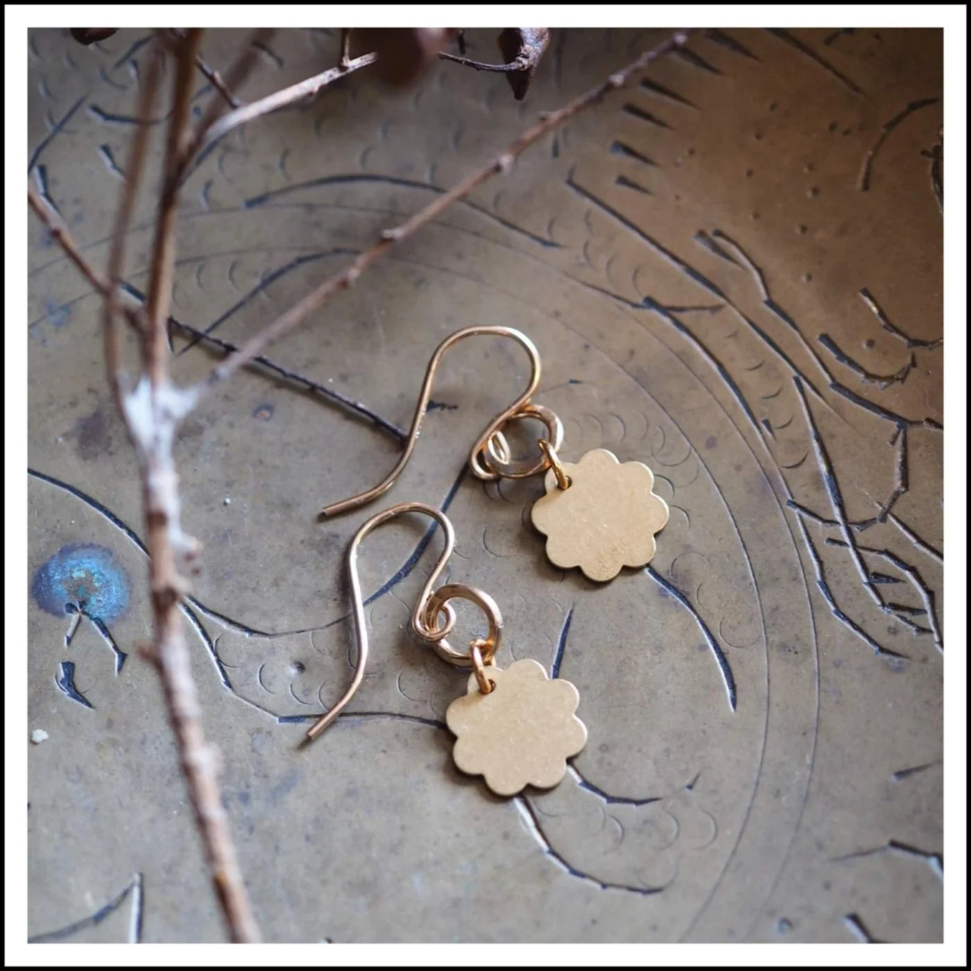 Paird Marigold Earrings