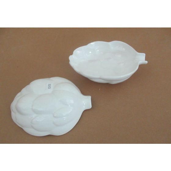 White Ceramic Leaf Bowl (Small)