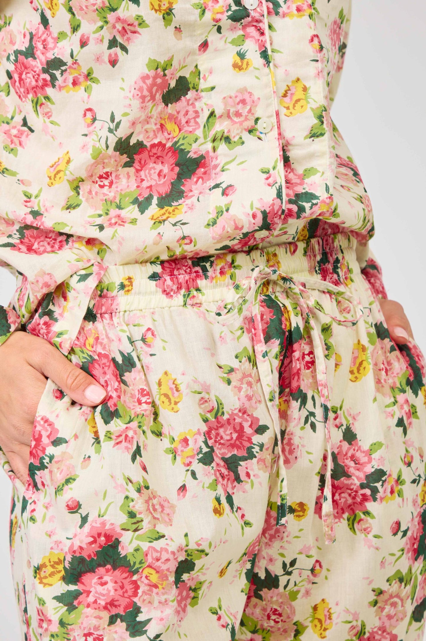 Arabella Long Sleeve Pyjama set - Cream with pick flowers