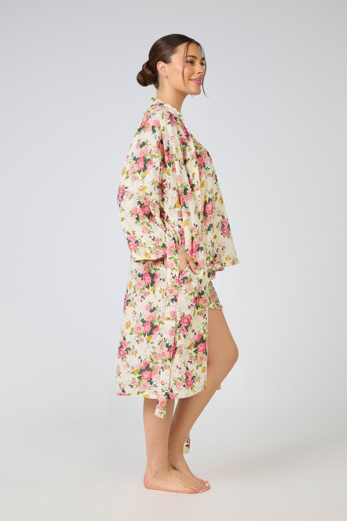 Arabella Gown/Robe - Cream with pink flowers