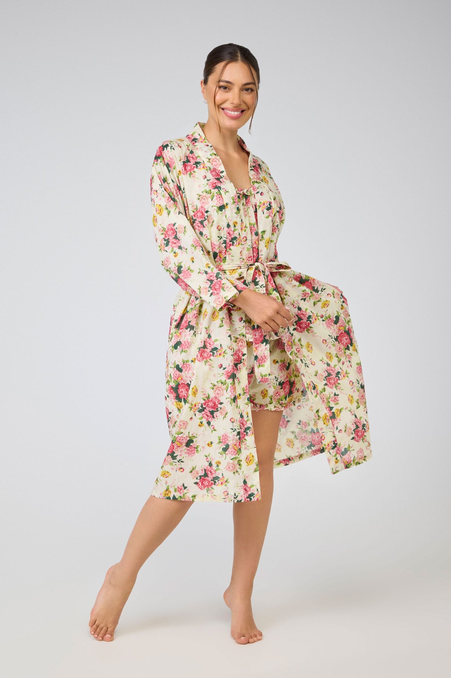 Arabella Gown/Robe - Cream with pink flowers