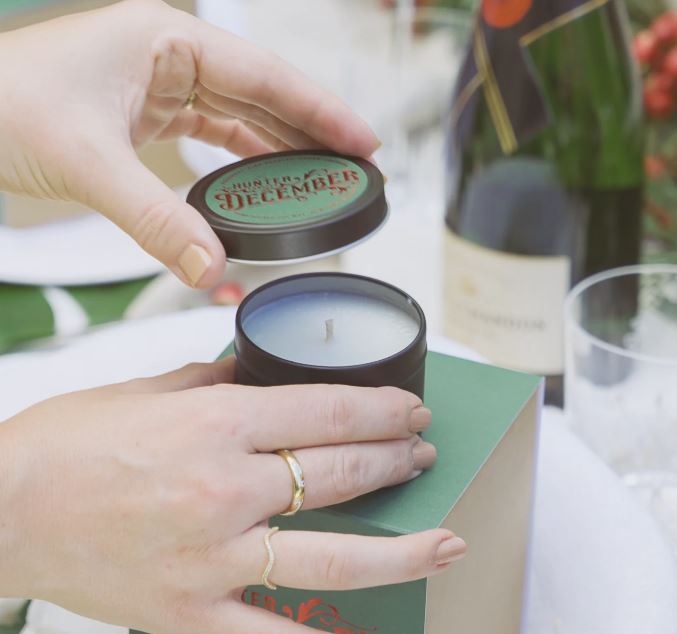 Hunter Traveller Candle - December