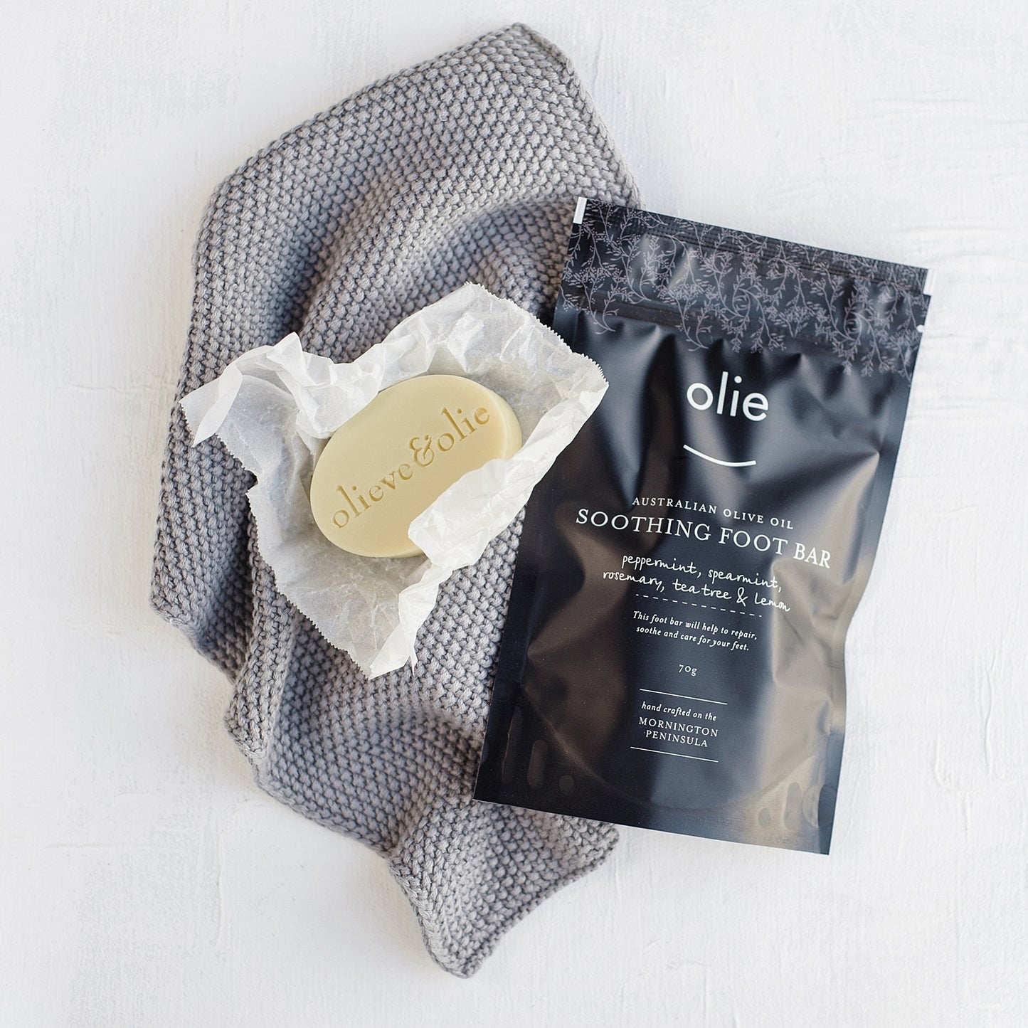 Olieve & Olie Soothing Foot Bar