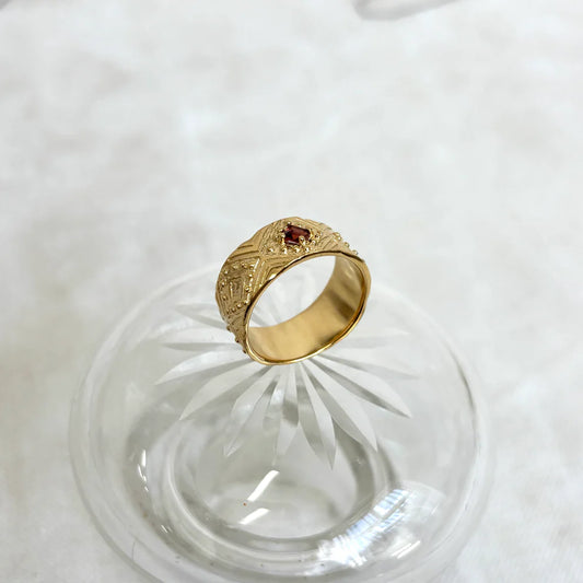 Verdant Heart Cadre Ring