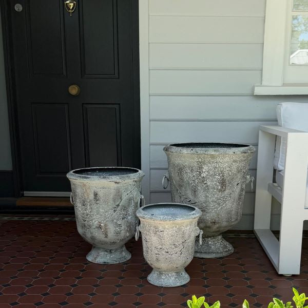Como Tuscan Urn - 3 sizes