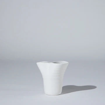 Cloud Sunday Vase Snow - medium