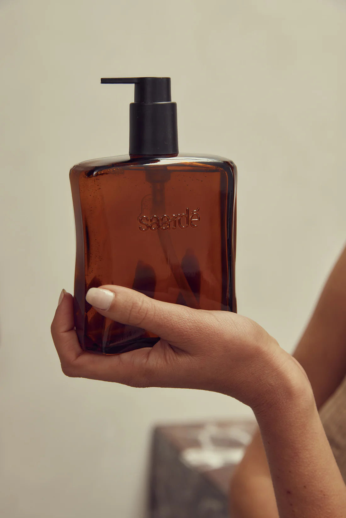 Saarde Hand and Body Wash - 3 scent notes