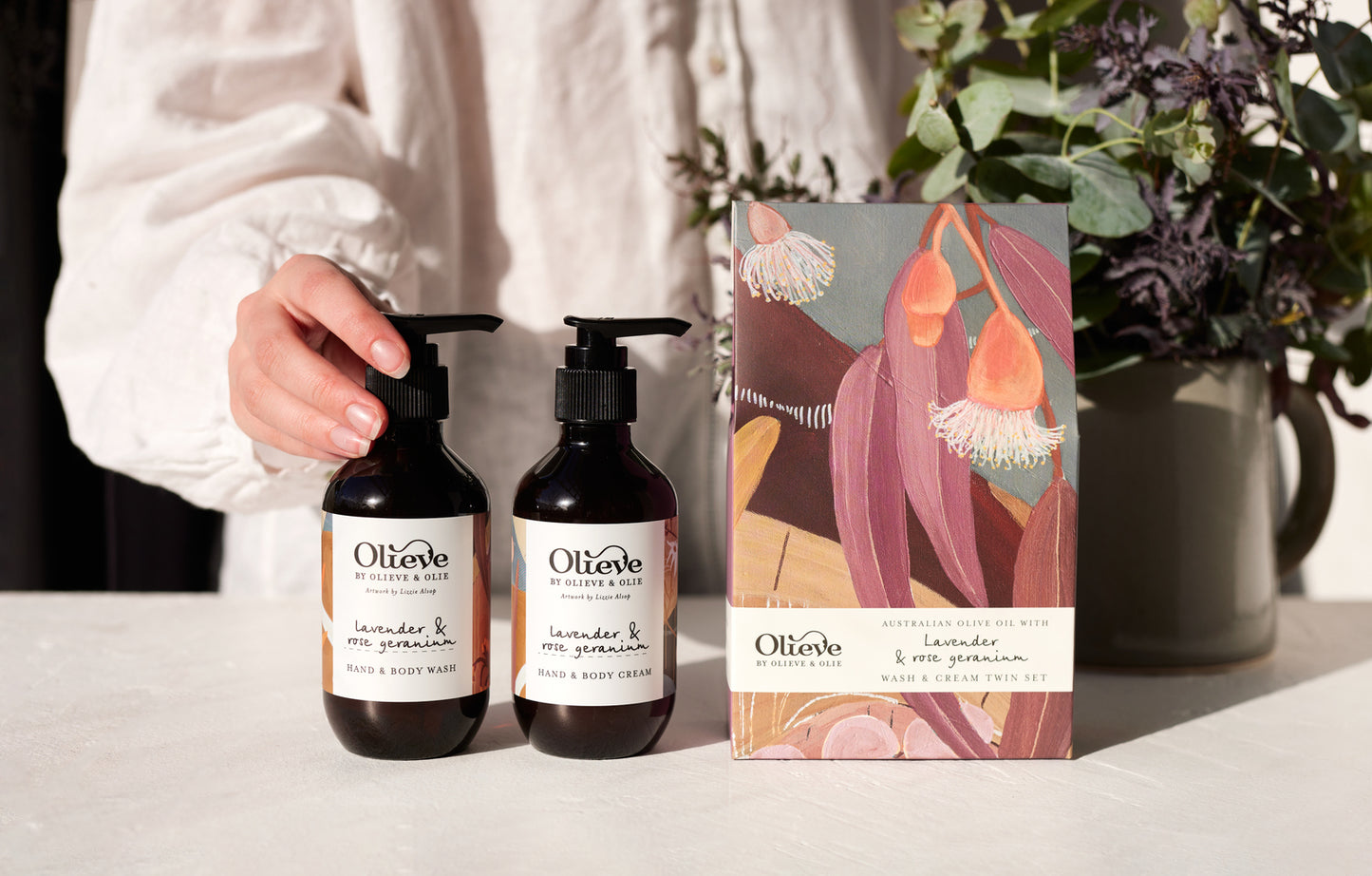 Olieve & Olie Artist Wash & Cream Twin Set