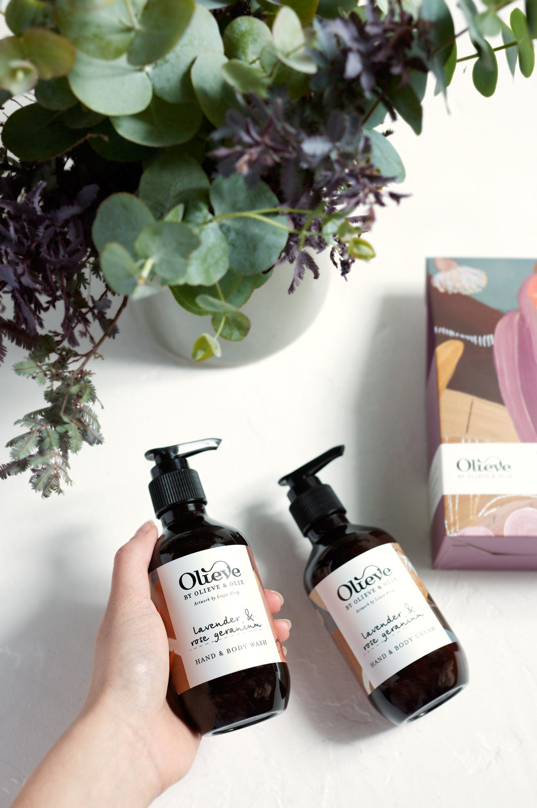 Olieve & Olie Artist Wash & Cream Twin Set