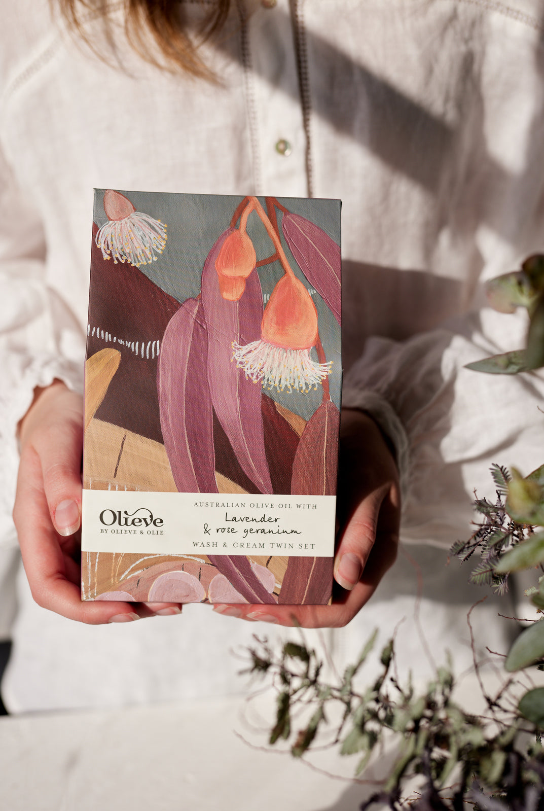 Olieve & Olie Artist Wash & Cream Twin Set