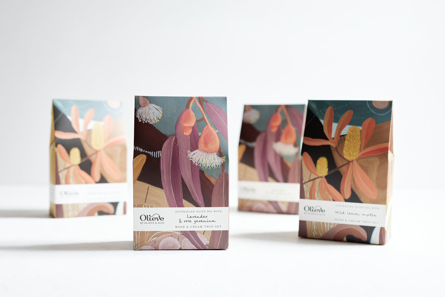 Olieve & Olie Artist Wash & Cream Twin Set