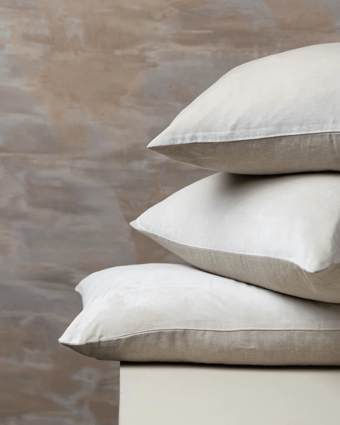 Saarde Linen and Velvet Lumbar Cushion - Clay