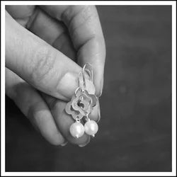 Paird Fleur Earrings