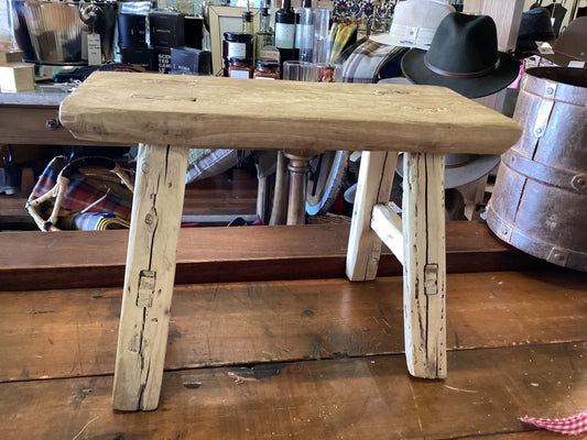 Wooden stool - Mini