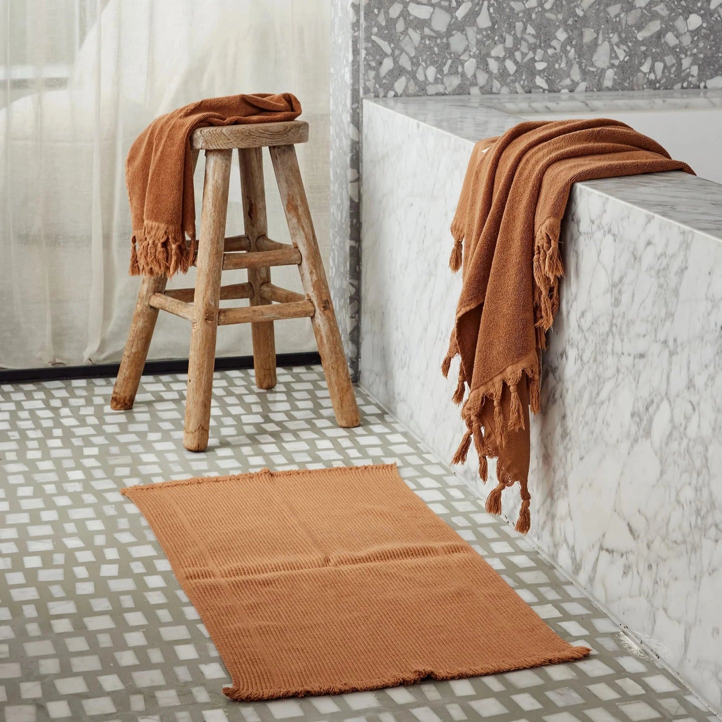 Saarde Vintage Wash Ribbed Bath Mat - Terracotta